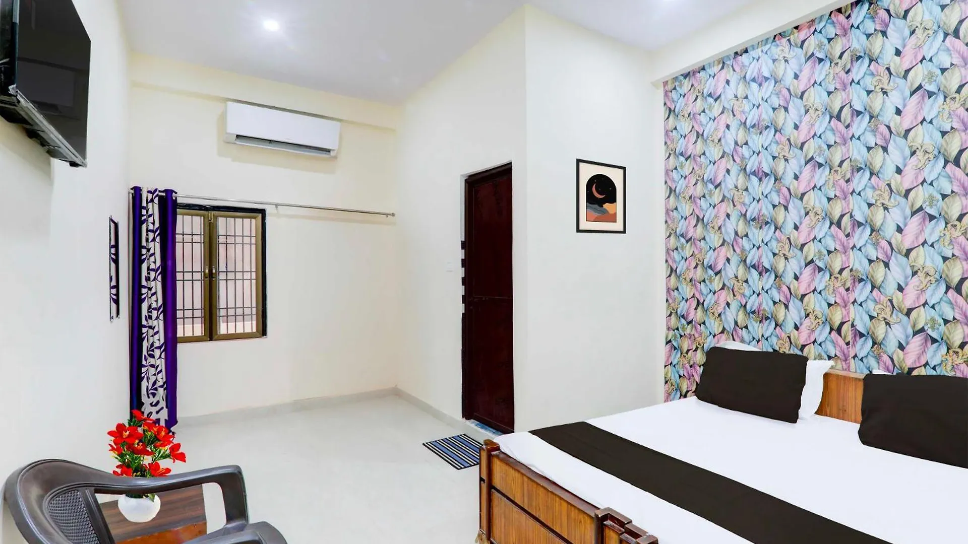 فندق Collection O Sudhirpur Near Phonix Hospital فاراناسي