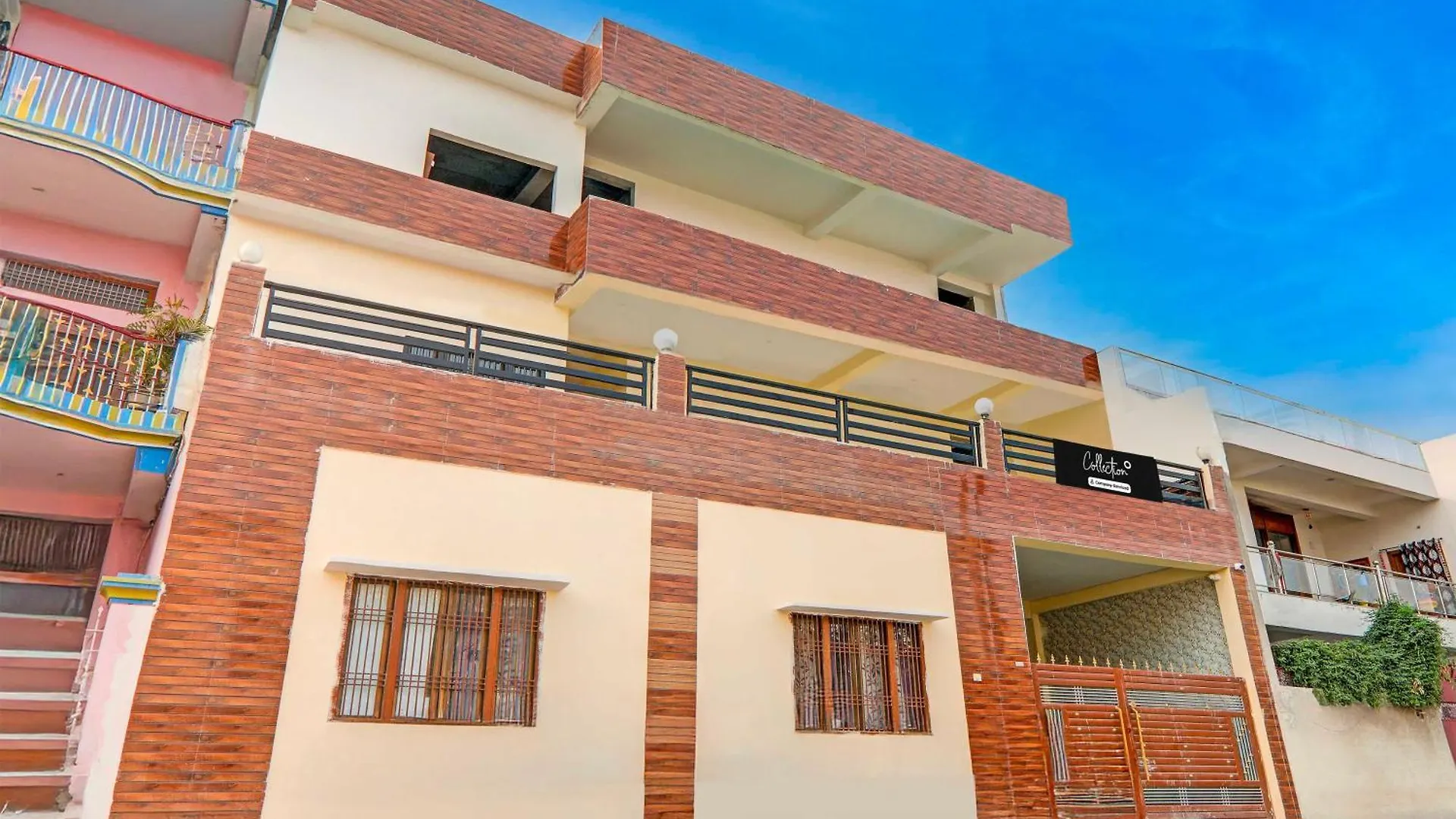 فندق Collection O Sudhirpur Near Phonix Hospital فاراناسي 3*,